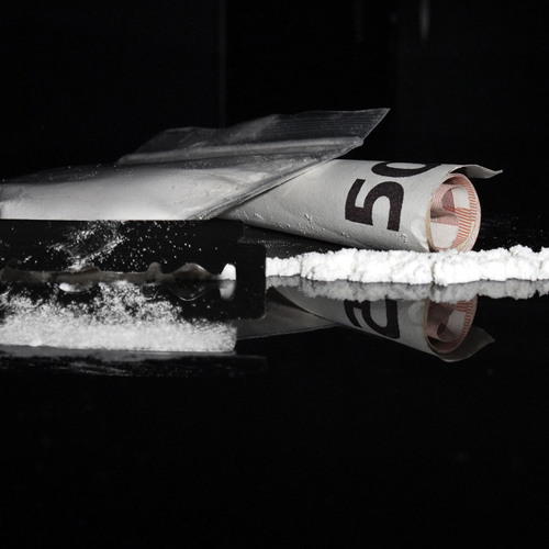Macidox & Detronix - Cocaine & Caviar (Original Mix)