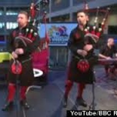 Red Hot Chilli Pipers Cover Avicii's Wake Me Up