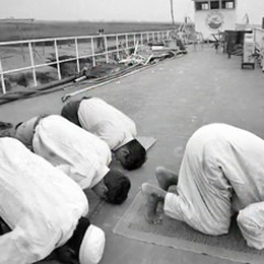 احب الصلاة