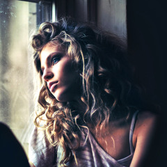 Holly Drummond - These Four Walls (Benzla Remix) [FREE in description]