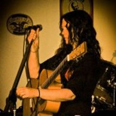 Anne Marie Howard -Vine