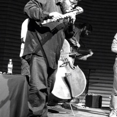 Sin Titulo para flauta bajo y electrónica - Wilfrido Terrazas - 2012