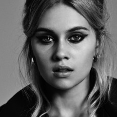 Sasha Keable - Tempting As You Are (Aaron Ross Remix)