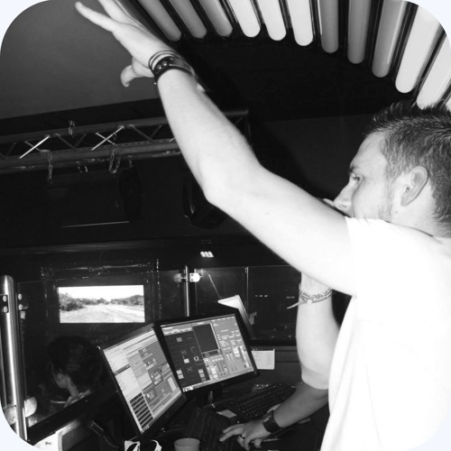 Bakermat vs Quentin Mosimann - Vandaag International (Din Rich Mashup)