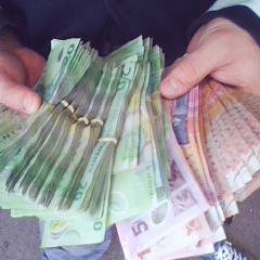 Lifes 2 short - Dyslo ( M. T. P )