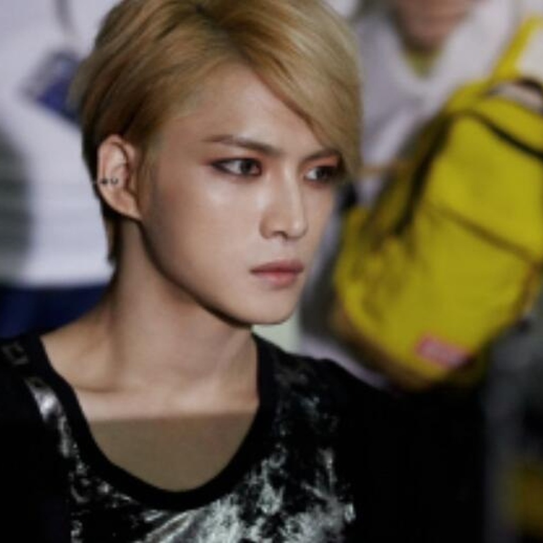 artworks-000070252633-ajbtxf-