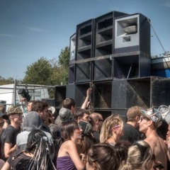 revoltions of the harder trance (CDJ 1000MK3)