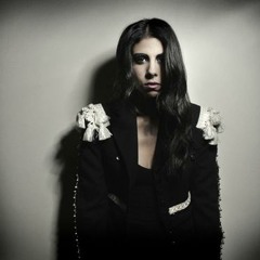 SELENA GARCIA - Brother