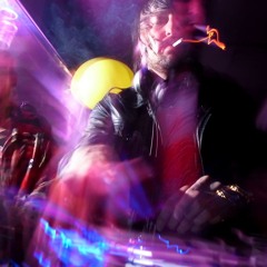 DJ AM vs JFK(MSTRKRFT) Live at Banana Split 2 Year Anniversary 11-2-08