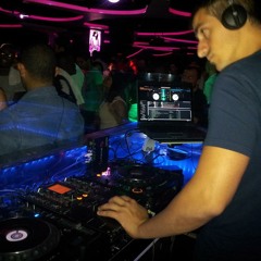 Dj Cesc - R&B-HIPHOP LIVE @ CLUB CATWALK (7 feb 2014)