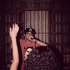 TETRICO METRICO escritor en serie 2014