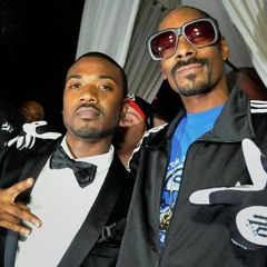 Snoop Dogg feat. Ray J, Shorty Mack, Slim Thug & Nate Dogg - Smokin' Smokin' Weed (Remix)