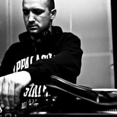 Ule Nakova - DJ Seansa @ Radio Študent // Feb 2014