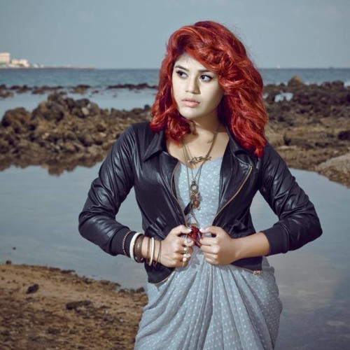 Never Give Up - Unoosha ft Barchie