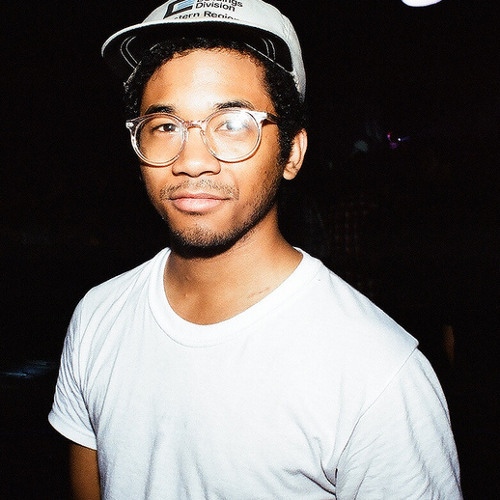 Toro y Moi - Rose Quartz (Remix)
