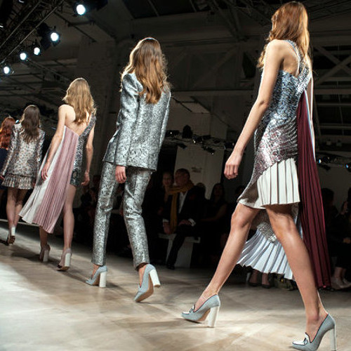 Mary Katrantzou F/W 14-15/ M83 - Un nouveau soleil
