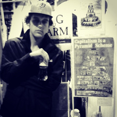 .L.W.H. ft. GrandeMarshall - Alcatraz Flow [AERO-WORLD LEAK]