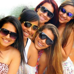 MONTAGEM  TÁ CHEIO DE NOVINHA QUERENDO ME DÁ CALMA AI NOVINHO PARA DE GRACINHA (Dj Esbugalhado)
