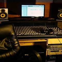 THE RIAL KUES FT XASS- JAURIA DE PERROS