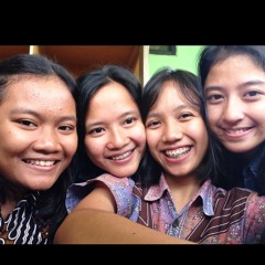 The Beatles - Twist and Shout (cover by Tika, Chintya, Safierra, Verona)