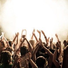 شعب المسيح يرنم