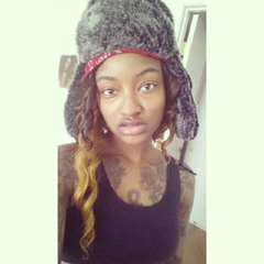 Young Pharaoh- Pop the trunk freestyle (Yelawolf) {Best female rapper alive}