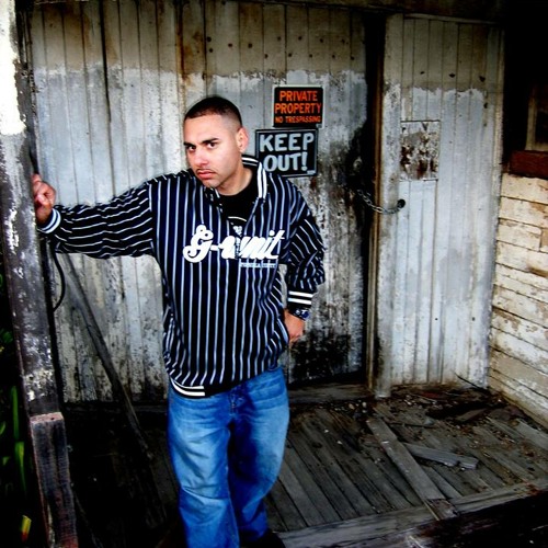 ESSENCE featuring AMBISHN