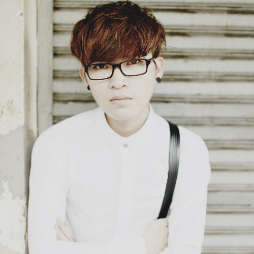Khóc Trong Mưa