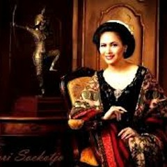Keroncong Hanya Engkau by Sundari Soekotjo