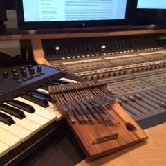 Mbira -  "Nyamaropa" -traditional (Samples and Performance by Jason Lee Bruns)