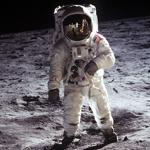 Ozmium - MoonDust [Revamped Recordings] (Free Download)