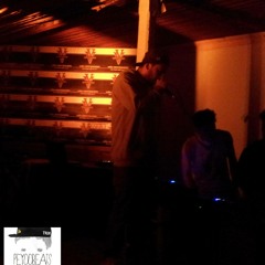 Compañia de Sangre & TobiJackson feat eMe - Mi viaje (on road)