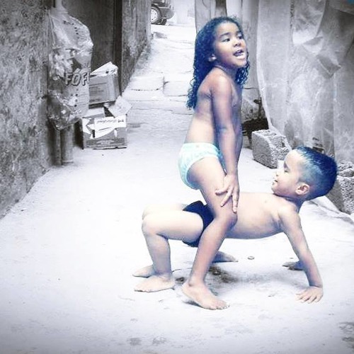MONTAGEM - MEGA SARRADA DO BAILE DO JACARÉ ((( DJ LOGUINHA )))