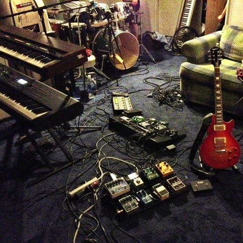 Chameleon - live at 2J's 2-11-14