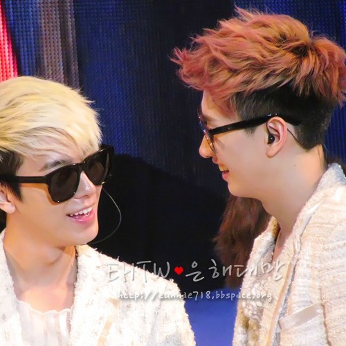 Donghae&Eunhyuk - Champagne Girl (Full Version)