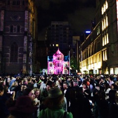 Jet Set on an Air Balloon