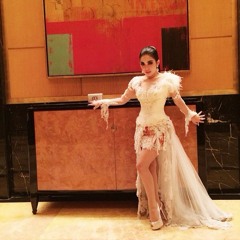 syahrini Pusing Setengah Mati