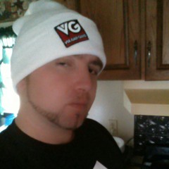 R.O.Dub ft Bigg Cass-  Stuck on Stupid