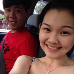 梦和现实的差距 有的时候让你感到灰心 世界无情 只要记得我在这里陪你 张敬扬 祝我们在一起一周年快乐 虽然这一年里有分分合合 吵架  但是怎样都吵不散 一周年没什么礼物送你 你说过你最喜欢听我唱歌了 所以选了一首适合我们的歌 虽然唱得没有很好啦（不过你怎样都要说好）<3 其他的私底下说吧