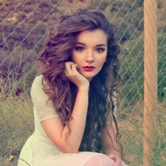 Clown - Karla Grunewaldt ft. Andrea Echeverría (Cover)