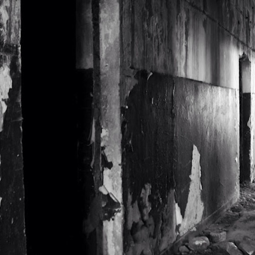 Lewp Minimal Tech 1 March 2014