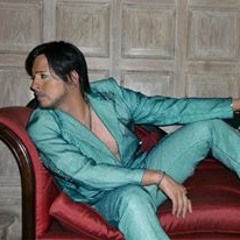 Alguien - Omar Galindo (Singer -Songwriter Composer)