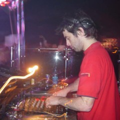 Lawrie Immersion - 2003-02-01 - Live @ Paragraf 51 - 100% Techno From London, Warsaw, Poland