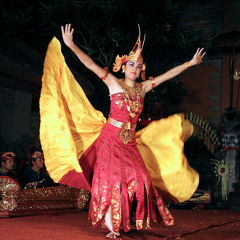 Tari Cendrawasih