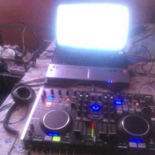 Mix Sesion en Vivo DJ Xander 2o14(Traktor & DN MC-6000)