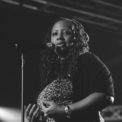 Lalah Hathaway - Forever, For Always, For Love (Luther Vandross cover live)
