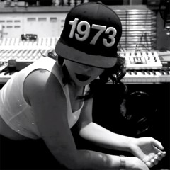 Ginette Claudette - Furthest Thing & Hold On Were Going Home (Drake Cover)