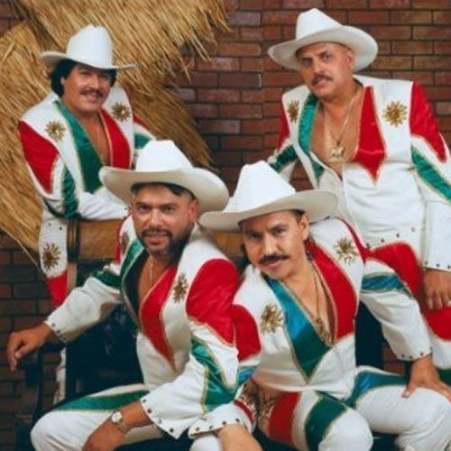 Mi Banda El Mexicano No Bailes De Caballito Erick  Share 
