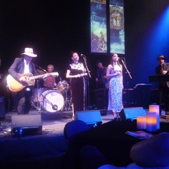 "The Mad World"--Gary Lucas & Gods and Monsters w/ Mo Hai Jing live