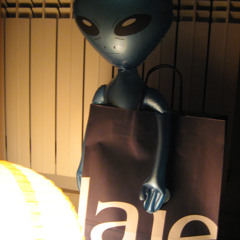 Alien Pimp - Acasa - Free Download + Video